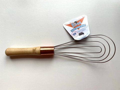 whip, 10", light wire, flat / roux, wood handle with copper ferrule